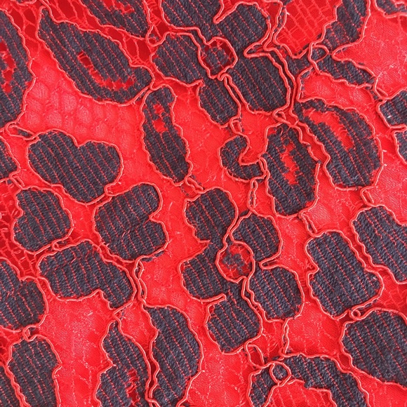 Lace red and navy top - Picture 8 of 10